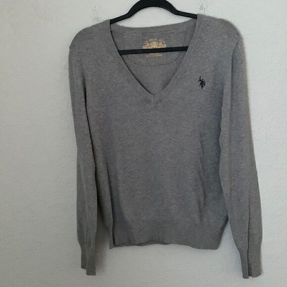 U.S.Polo Assn. Cotton Blend V- neck Long Sleeve Women’s Size L - Picture 1 of 8